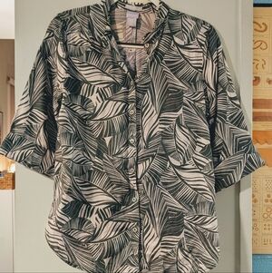 Chico's 100% Linen Wrinkle-free No Iron Tropical Print Button-down in Olive